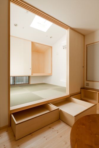 引出し収納付き