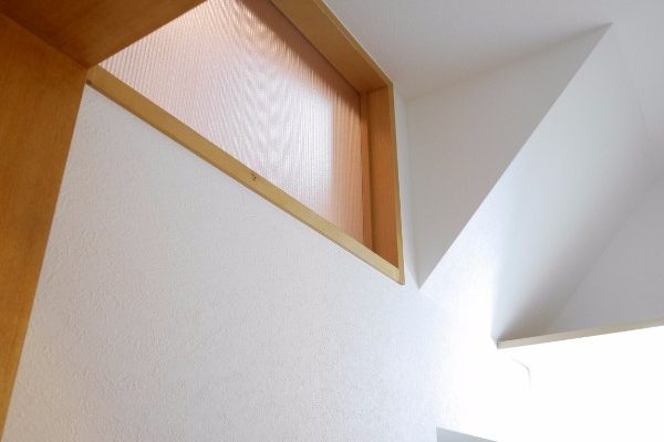 光りを取り込む窓